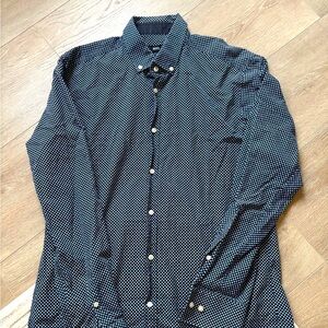 Authentic Hugo Boss blue shirt. Size M (40).